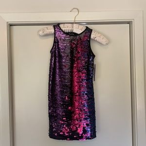 Pippa & Julie formal / semi-formal children’s dress. Sequins on front.